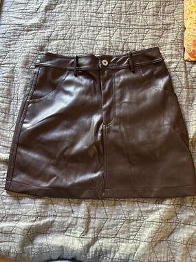 ASTR the label brown faux leather skirt